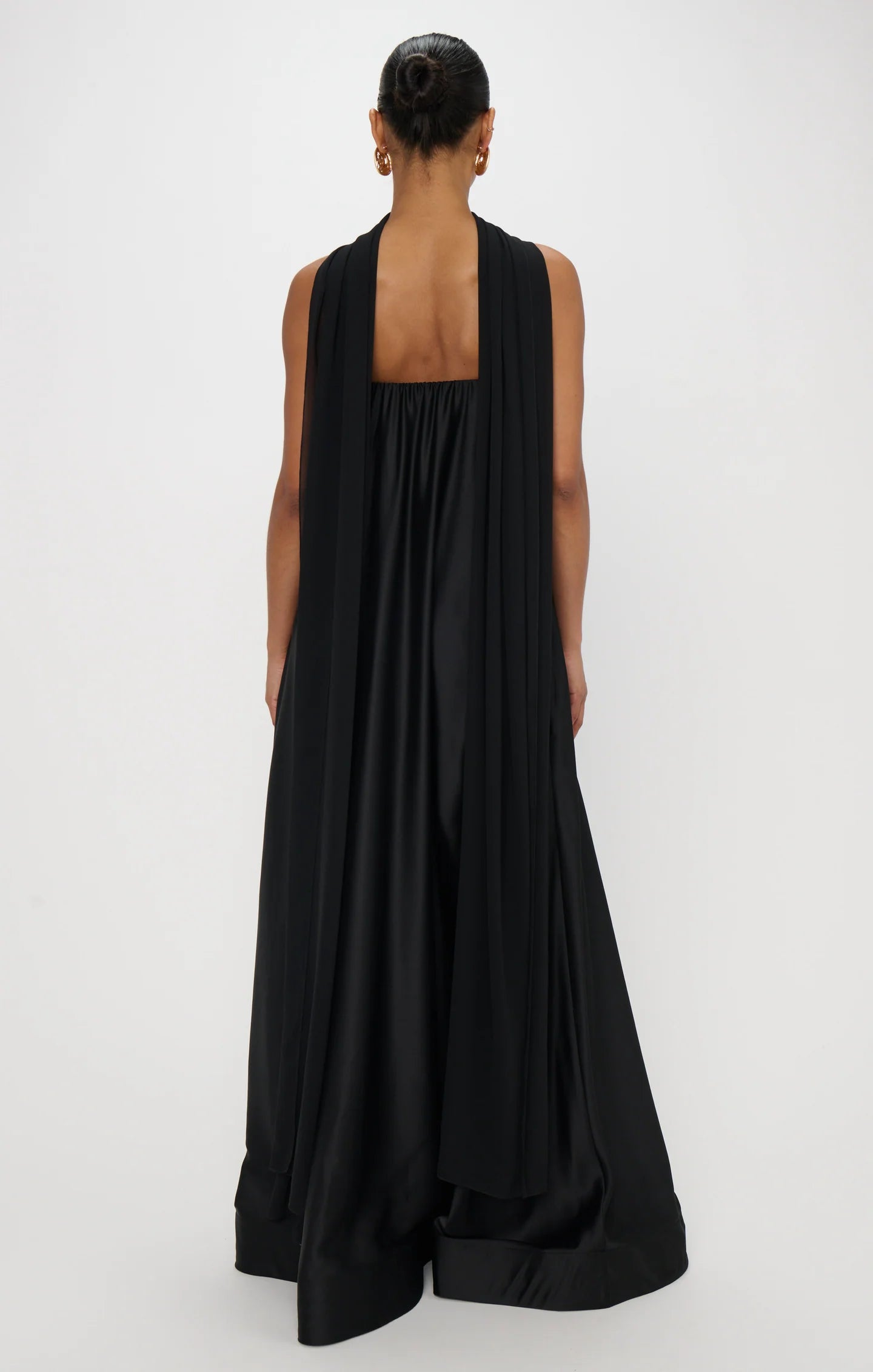 Weitese Dress Strapless Off the Shoulder Black Sleeveless Maxi Dress A-Line Solid Color Backless Fashion Prom Dress